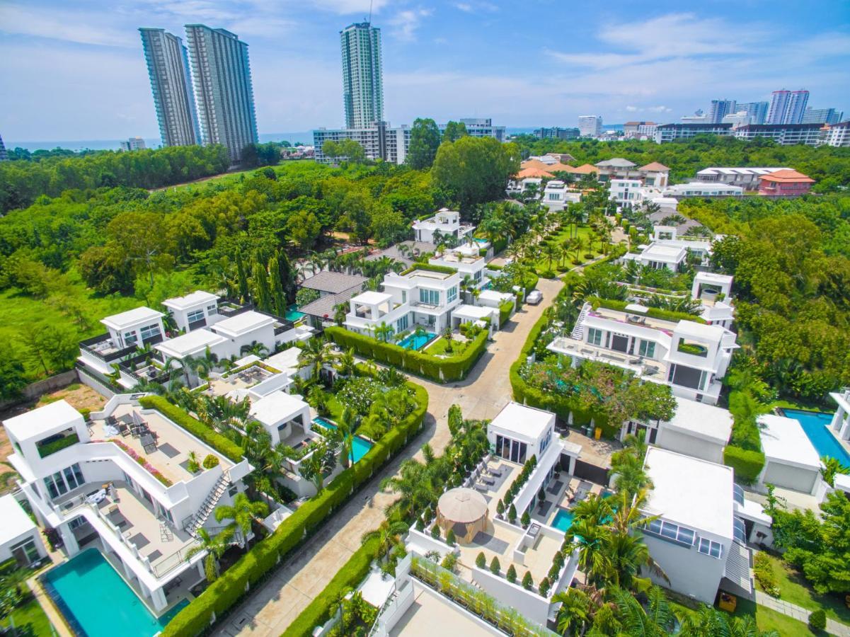 Villas In Pattaya Jomtien Exterior foto